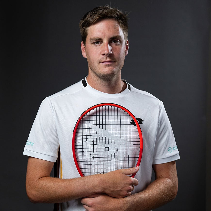 CX 200 Tour Tennis Racket, image number null
