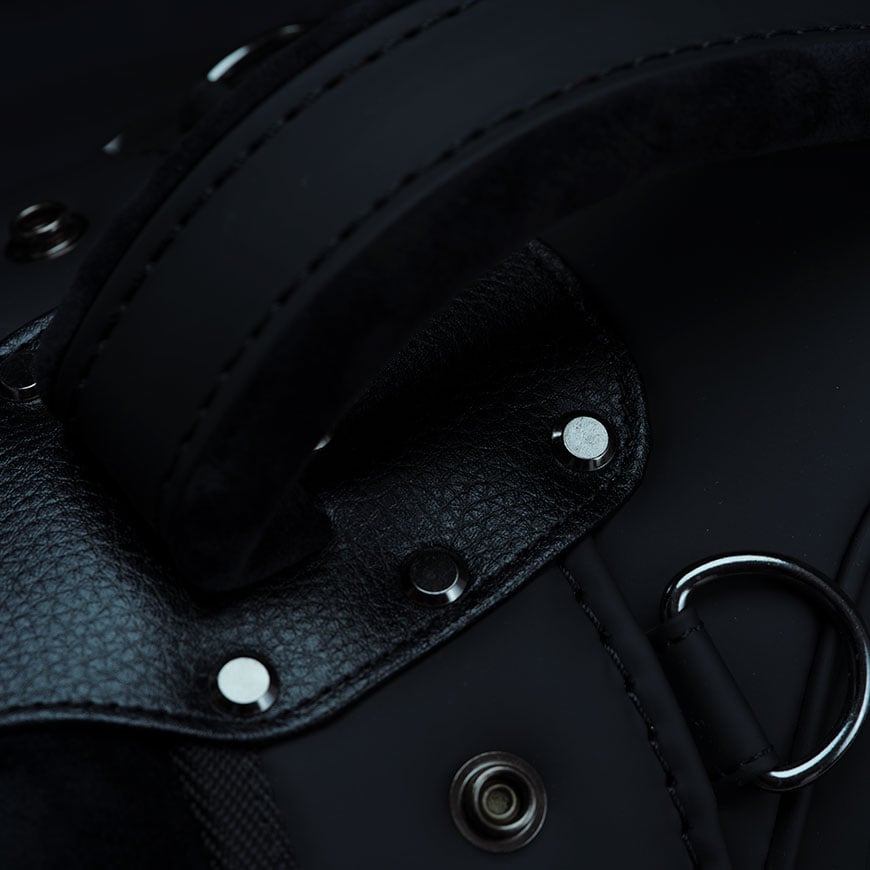 Blackout Staff Bag,Black image number null